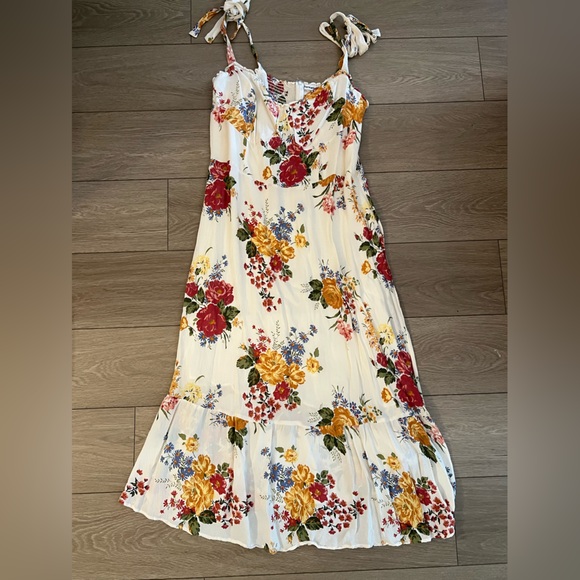 Reformation Dresses & Skirts - Reformation Nikita Dress